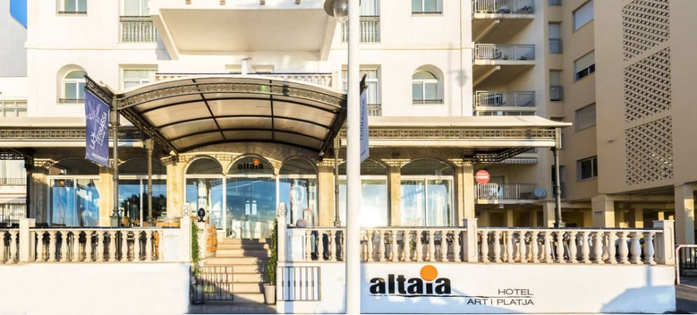 Frontal Hotel Altaia en Altea